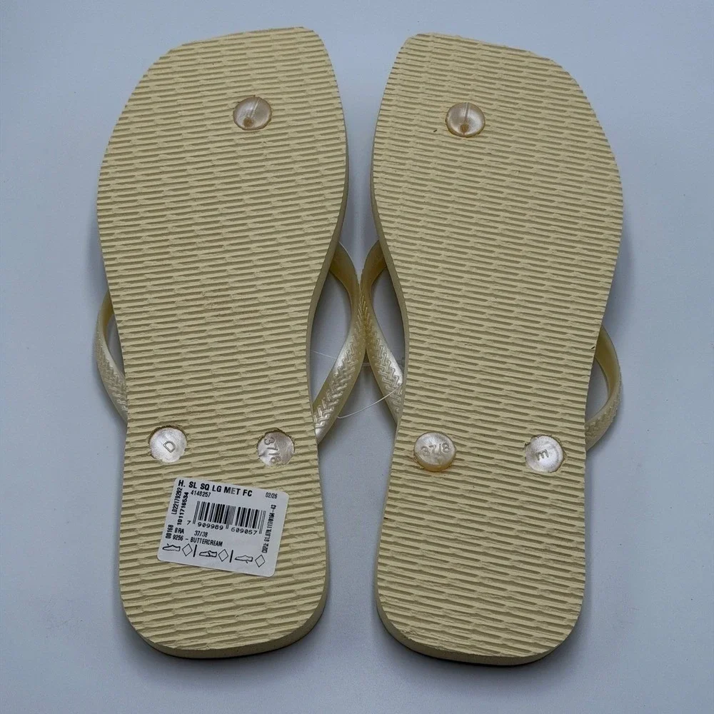 SQRE0029 W's 7/8 Havaianas Square Logo Metallic flip flops / sandals